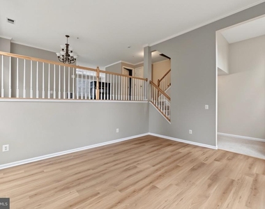 5022 Barbour Drive - Photo Thumbnail 7