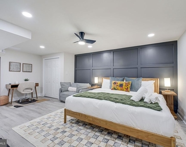 3107 Montrose Avenue - Photo Thumbnail 23