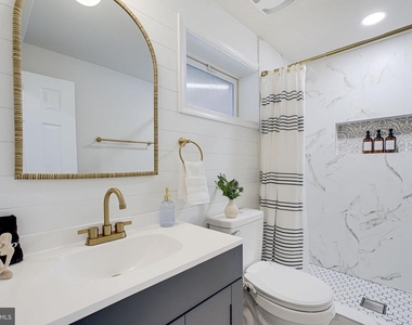 3107 Montrose Avenue - Photo Thumbnail 28