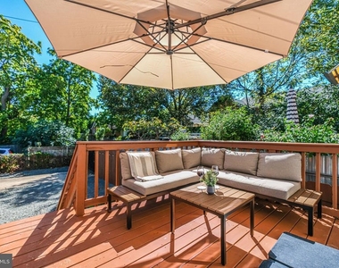 3107 Montrose Avenue - Photo Thumbnail 15