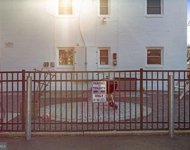 504 E Alexandria Avenue - Photo Thumbnail 14