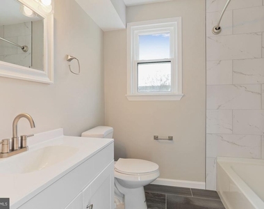 504 E Alexandria Avenue - Photo Thumbnail 7