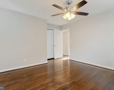 504 E Alexandria Avenue - Photo Thumbnail 9