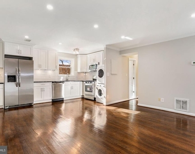 504 E Alexandria Avenue - Photo Thumbnail 5