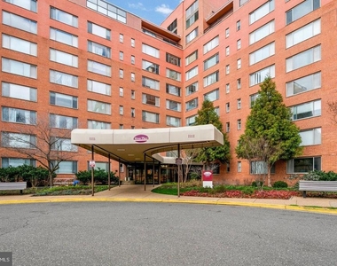 1111 Arlington Boulevard - Photo Thumbnail 14