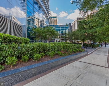 1111 Arlington Boulevard - Photo Thumbnail 31