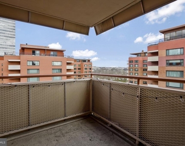 1111 Arlington Boulevard - Photo Thumbnail 33