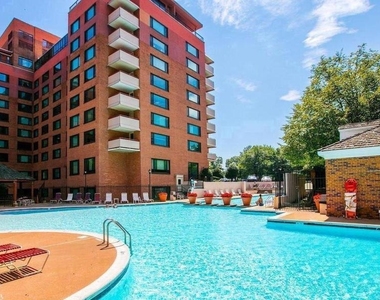 1111 Arlington Boulevard - Photo Thumbnail 20