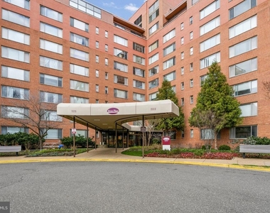 1111 Arlington Boulevard - Photo Thumbnail 40