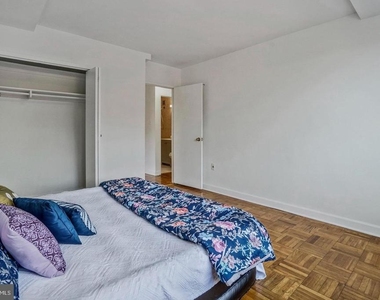 1111 Arlington Boulevard - Photo Thumbnail 9