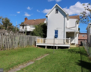 442 Summit Avenue - Photo Thumbnail 36