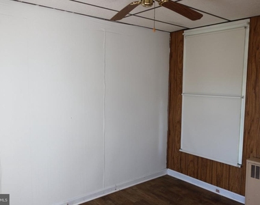 442 Summit Avenue - Photo Thumbnail 21