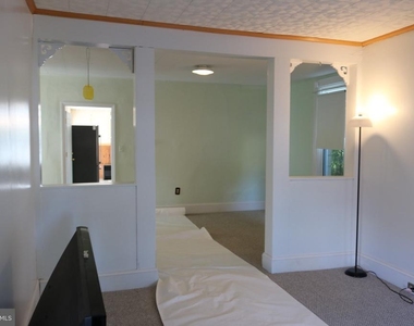 442 Summit Avenue - Photo Thumbnail 6