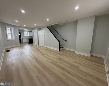 1946 S 21st Street - Photo Thumbnail 2