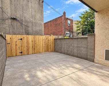 1946 S 21st Street - Photo Thumbnail 18