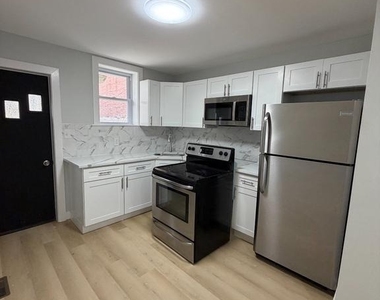 1946 S 21st Street - Photo Thumbnail 3