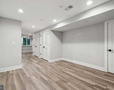 2612 Trenton Avenue - Photo Thumbnail 23