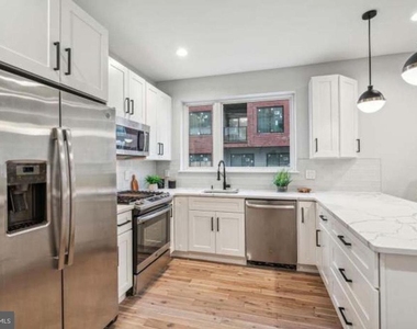 2612 Trenton Avenue - Photo Thumbnail 6