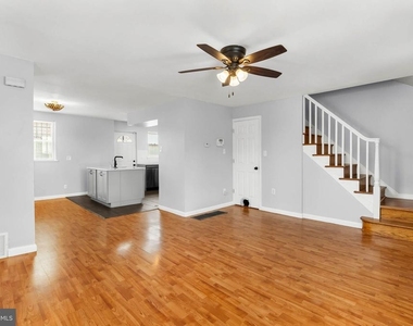 1801 S 29th Street - Photo Thumbnail 8