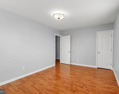 1801 S 29th Street - Photo Thumbnail 23