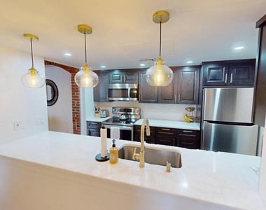 102 Church Street - Photo Thumbnail 5