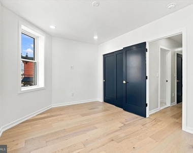 1235 S 26th Street - Photo Thumbnail 11