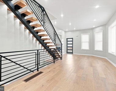 1235 S 26th Street - Photo Thumbnail 4