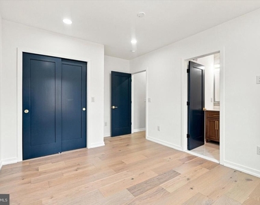 1235 S 26th Street - Photo Thumbnail 7