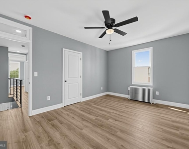 4512 E Stiles Street - Photo Thumbnail 20