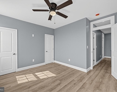 4512 E Stiles Street - Photo Thumbnail 15