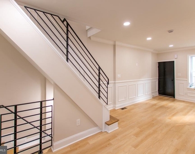 1542 S Bambrey Street - Photo Thumbnail 5