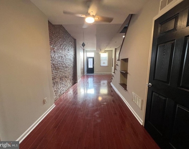 1302 N Randolph Street - Photo Thumbnail 5