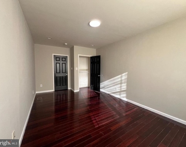 1302 N Randolph Street - Photo Thumbnail 19