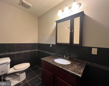 1302 N Randolph Street - Photo Thumbnail 11