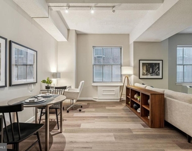 875 Sansom Street - Photo Thumbnail 6