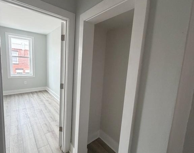 1527 S 29th Street - Photo Thumbnail 13