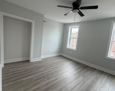 1527 S 29th Street - Photo Thumbnail 15