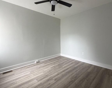 1527 S 29th Street - Photo Thumbnail 10