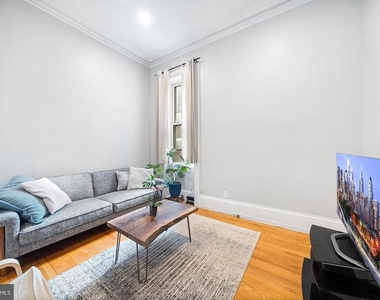1704 Wallace Street - Photo Thumbnail 8