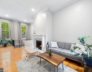 1704 Wallace Street - Photo Thumbnail 7