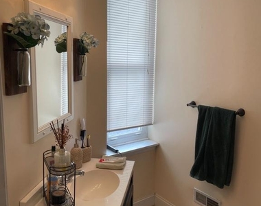 3696 Eveline Street - Photo Thumbnail 12