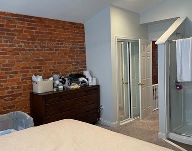 3696 Eveline Street - Photo Thumbnail 7