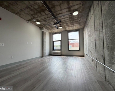 1810 E Venango Street - Photo Thumbnail 12