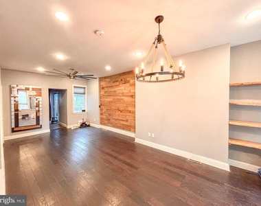 805 Cameron Street - Photo Thumbnail 2