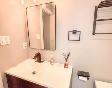 805 Cameron Street - Photo Thumbnail 18