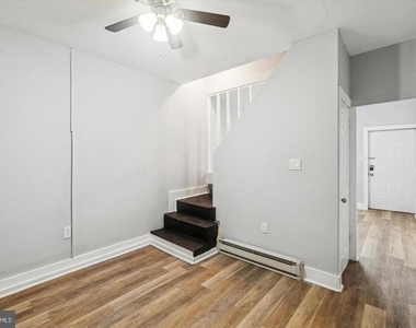 1825 E Harold Street - Photo Thumbnail 6