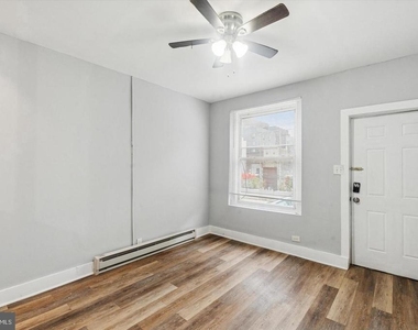 1825 E Harold Street - Photo Thumbnail 2