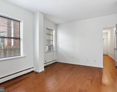 1917 Spring Garden Street - Photo Thumbnail 3