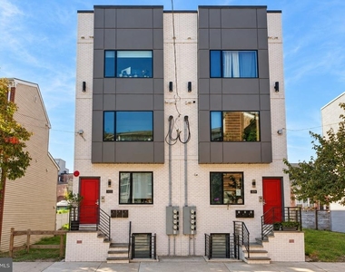 1432 N Franklin Street - Photo Thumbnail 12