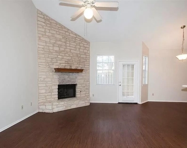 6501 Brush Country Rd - Photo Thumbnail 4